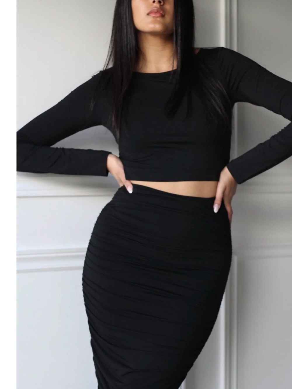 Black Ruched Maxi Skirt - Women's Sleek Pencil Skirt Emmy Deveaux